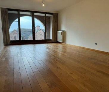 Appartement te huur - Photo 1