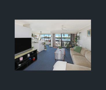 Prime Maroochydore Riverfront Living - Photo 1