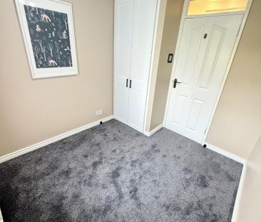 122 Avonmore Park, BT281NJ, Lisburn - Photo 2