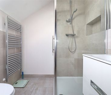 North Road, Woking - 3 bedrooms Property for lettings - Seymours - Photo 6