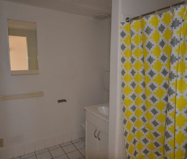 1 BEDROOM, 1 BATHROOM UNIT IN GILLEN IN POPULAR COMPLEX WITH POOL - Photo 2