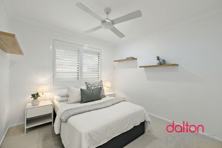 Three-bedroom Lakeside Retreat - Photo 5