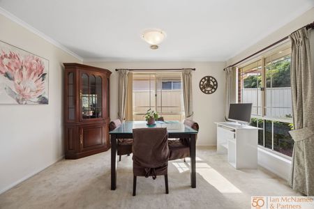 9 Macademia Close, Jerrabomberra NSW 2619 - House For Rent | Domain - Photo 4
