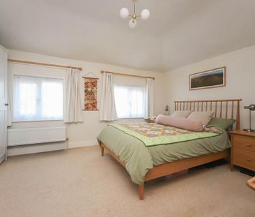 2 bedroom semi-detached house to rent - Photo 3