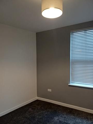 2 bedroom ground floor flat to rent - Photo 3