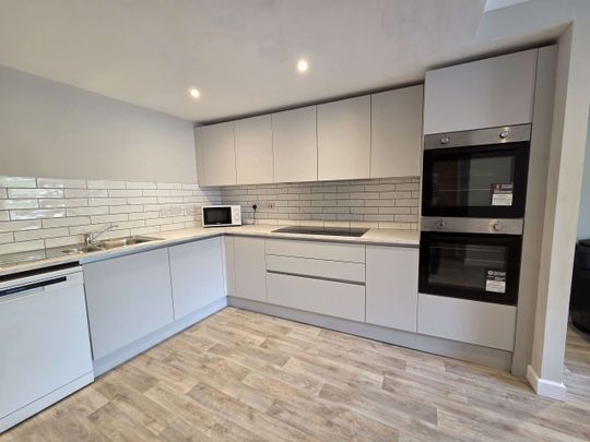 136a Whitham Road, Broomhill, S10 2SR - Photo 1