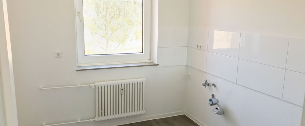 Es wird frisch angerichtet! Sanierte Wohnung wartet auf Sie! - Photo 1