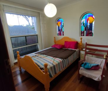 Athelstone - Photo 1