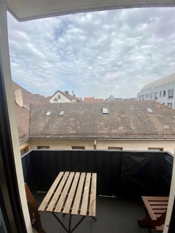 1,5 Zimmer-Wohnung mit Balkon und TG-Stellplatz in City-Lage von 74072 Heilbronn zu vermieten! - Photo 2