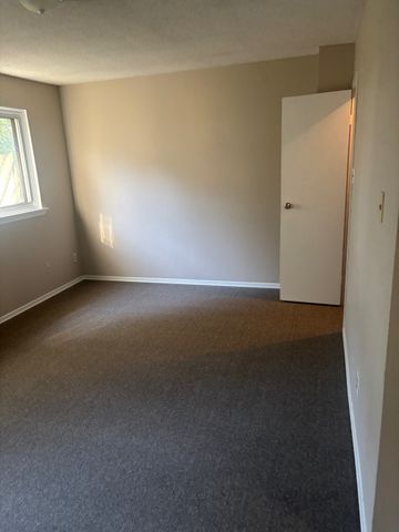 For Lease - 119 Moregate Crescent, Brampton, Ontario - Photo 2