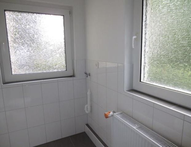 Attraktive Wohnung sucht nette Mieter: Helle 2-Raum-Wohnung mit eigenem Garten* - Foto 1