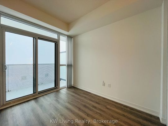 8 Interchange Way #5903 - Photo 1