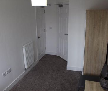 Mixed use to rent - Photo 4