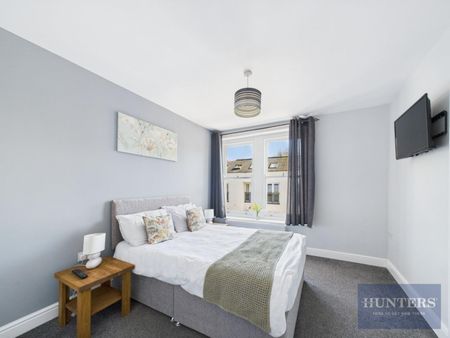 2 bedroom Flat To Let - Photo 5