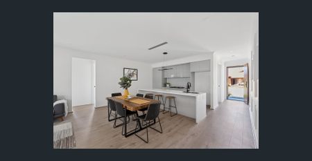 Hi, I’m modern sophistication near the sea - Photo 4