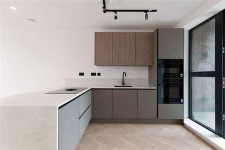 Cannon Hill Lane, London, SW20 - Photo 4