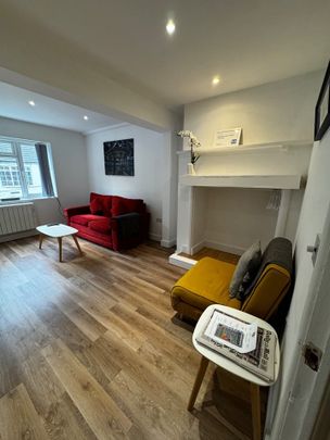 1 Bed Flat, Brunswick Street West, BN3 - Photo 1
