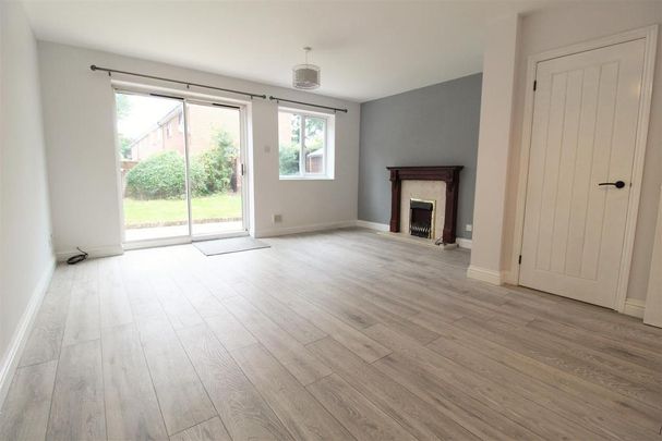 3 bedroom semi-detached house to rent - Photo 1