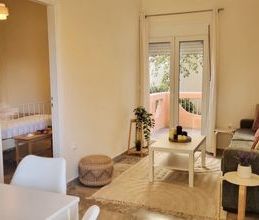 Διαμέρισμα για ενοικίαση - Βέλο, - Photo 1