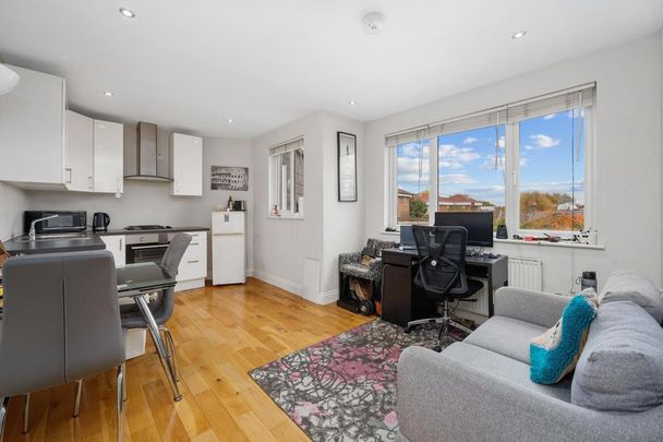 1 bedroom apartment to rent - Photo 1