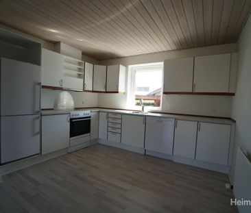 3-værelses Rækkehus på 85 m² i Gislev - Photo 3