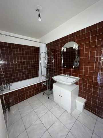 Location Appartement 2 pièces 56m² NANCY 54000 - Photo 5