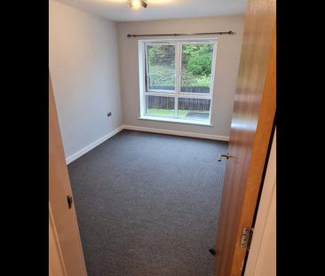 2 Bed Flat, Tudor Way, LS11 - Photo 3