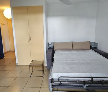 Location Appartement 1 pièce 26m² LES AVIRONS 97425 - Photo 2