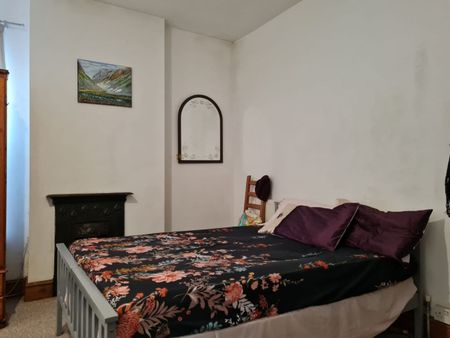 3 Bed End Terrace, Queensland Avenue, CV5 - Photo 4