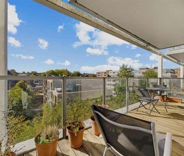 Blake Apartments, New River Village, Hornsey, N8 - Photo 3
