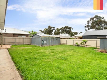 25 James Street, Campbelltown SA, Belconnen - Photo 2