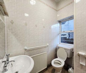 Bushey Grove Road Bushey, WD23 - Photo 1