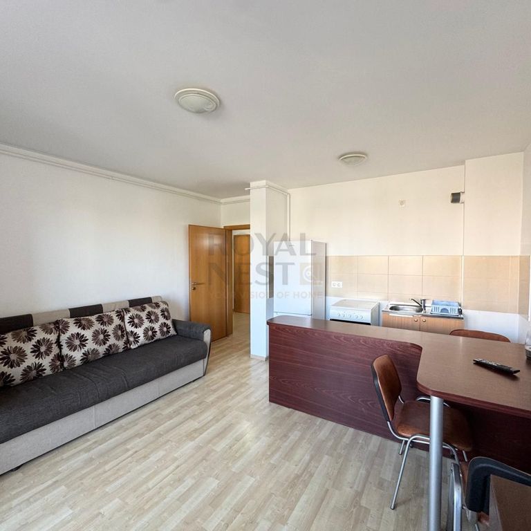 De inchiriat apartament cu 2 camere in Tractorul - Photo 1