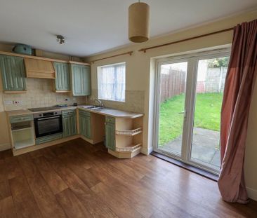 3 bedroom semi-detached house to rent - Photo 6