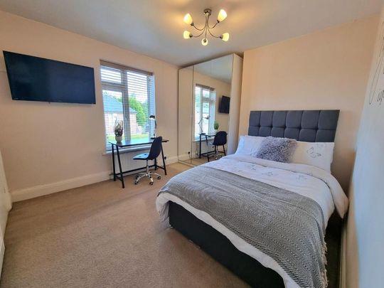2 bedroom private hall to rent - Photo 1