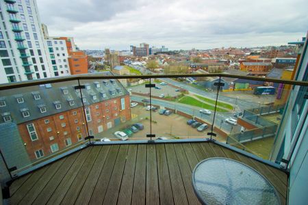 Stunning 2 bedroom flat with secure parking to let in in Ipswich Regatta - Photo 5