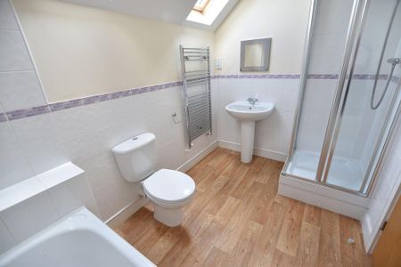 4 bedroom property to rent - Photo 4