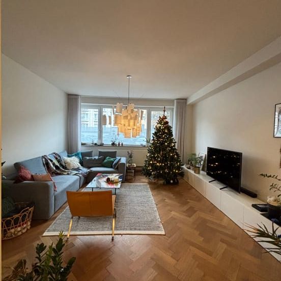 Appartement te huur - Photo 1