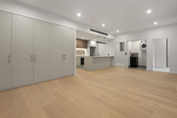 Rosebery - Photo 1