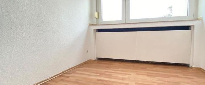 *** Einziehen und Wohlfühlen *** 4.OG mit 2 Balkonen *** - Photo 1