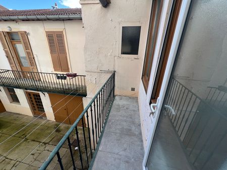 Location Appartement 1 pièce 23m² - Photo 4