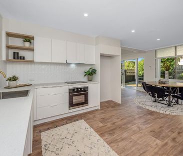 Charming Renovated Home on Great Block - Photo 5