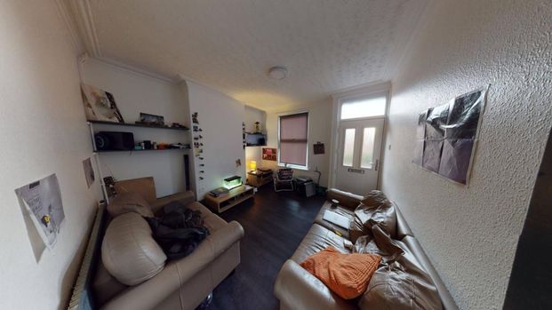 Royal Park Road, Leeds, LS6 - Photo 1