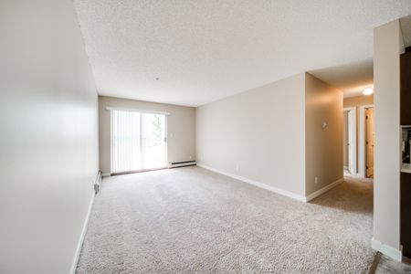 Stonebridge on Bothwell Drive - Photo 5