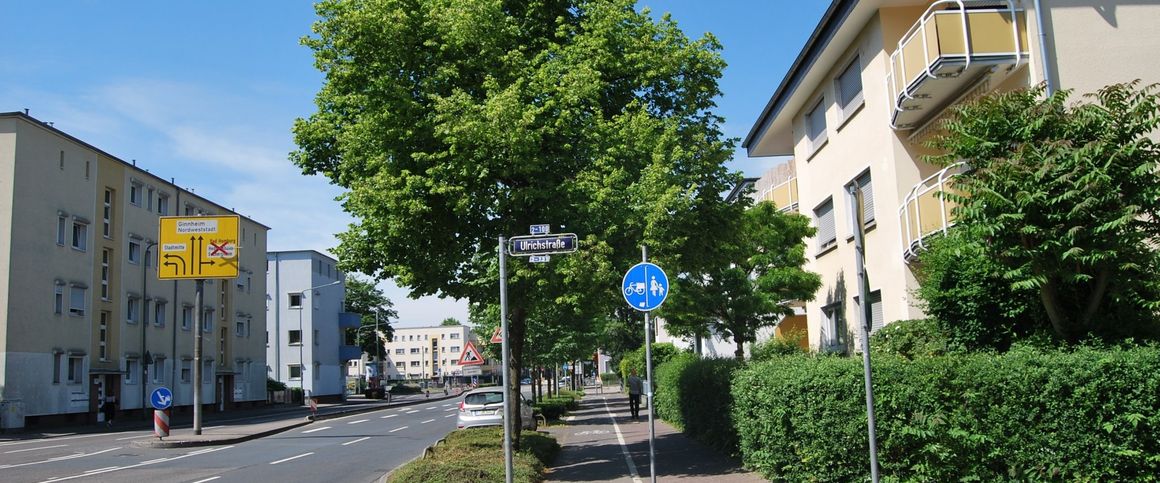 City-Residence: Modern ausgestattete 3-Zimmer-Wohnung mit 2 Schlafzimmern in Frankfurt Eschersheim - Foto 1