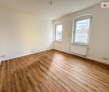 Komplettsanierung - 2-Raum-Wohnung mit Einbauküche in Beierfeld zu ... - Photo 5