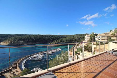 7 room luxury Villa for rent in Sol de Mallorca, Spain - Photo 2