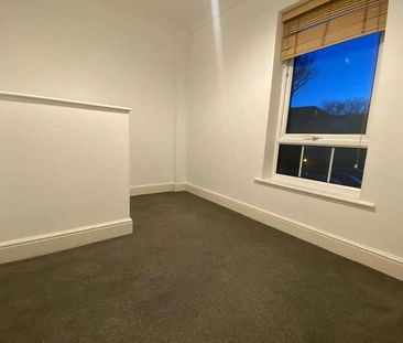 Pleasant Row, Gillingham, Kent, ME7 - Photo 3