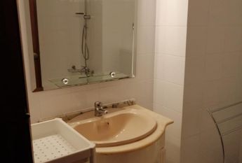 Apartamento renovado no centro de Rio Tinto