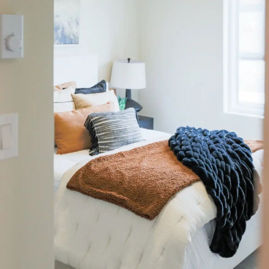 Legacy Towers — 2 Bed - Charles A - Photo 1